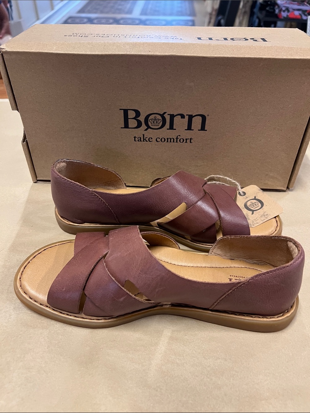 Born Leather Crossover Sandals in Chestnut Brown